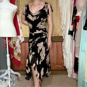 Chic Black Floral Midi Dress